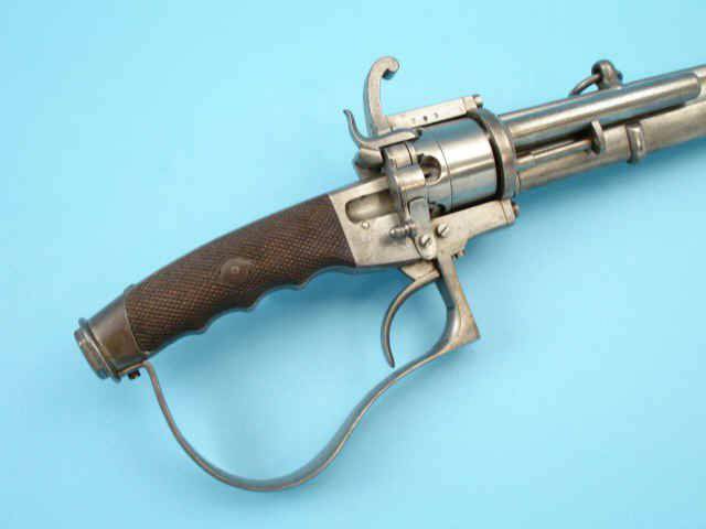 Шпилечный револьвер — сабля