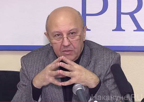 Андрей Фурсов: Либералы метят в конкретный режим, а попадут опять в Россию Андрей Фурсов: Либералы метят в конкретный режим, а попадут опять в Россию
