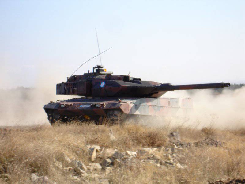 Бундесвер получил первый танк Leopard 2A7