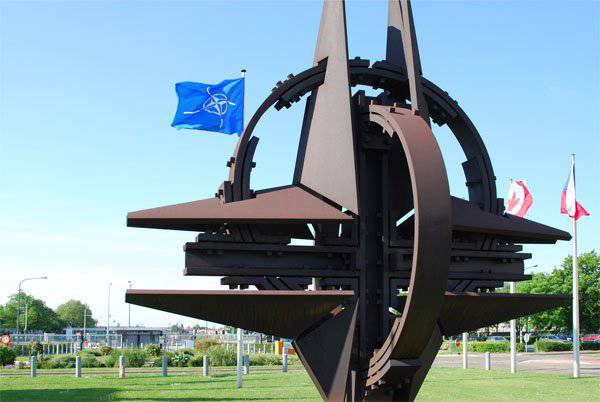 НАТО как финансовая пирамида