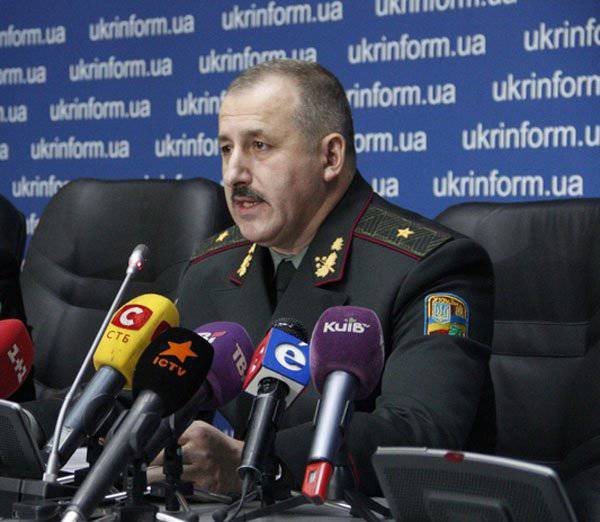 Украинский генерал рассказал о возможном призыве женщин в ВСУ и изъятии частных транспортных средств для нужд "АТО"