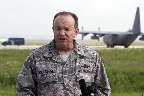 Говорил ли Бридлав о готовности НАТО наносить авиаудары по Донбассу?