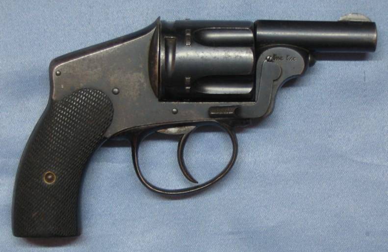 Револьвер Галан Тё-Тё (Galand Tué Tué Revolver)
