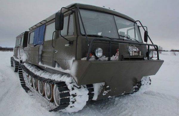 Арктическая бригада СФ РФ получила новый снегоболотоход ТТМ-4902ПС-10