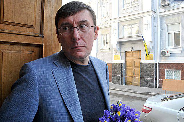 Глава фракции «Блок Петра Порошенко»: Донбасс получит особый статус, когда там будут украинские флаги, украинские патрули и украинские законы