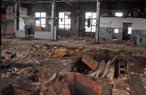 Очередная украинская "перемога": разграбленное здание завода ЛАЗ продают с молотка