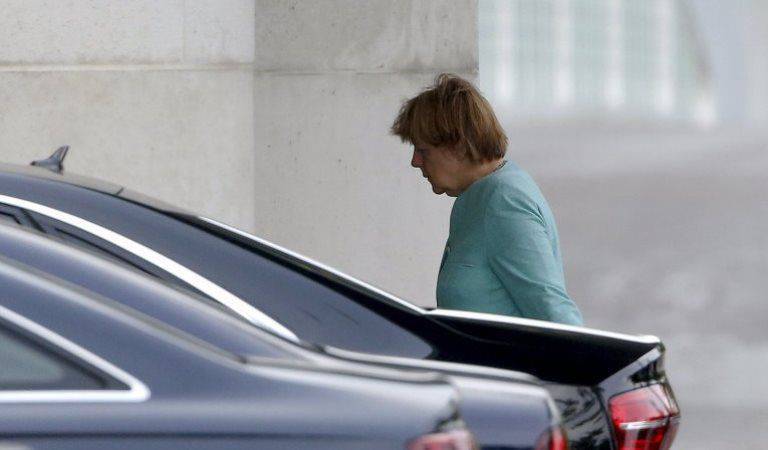 Греческий референдум требует от Меркель непростого решения