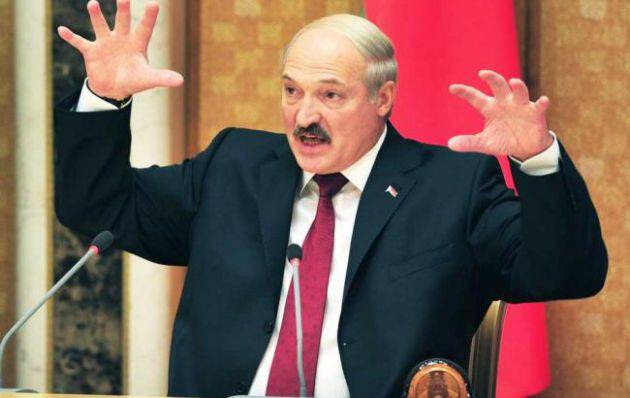 Пора решать, что делать с Лукашенко