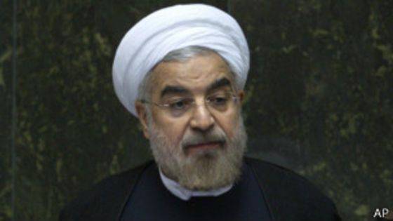 Президент Ирана призвал бороться с терроризмом в Сирии на основе поддержки правительственных сил