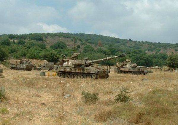 Израильская артиллерия обстреляла военные склады сирийской правительственной армии