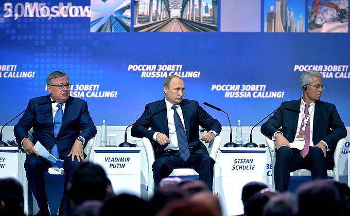 Владимир Путин: Требования к России выполнять Минские соглашения выглядят нелепо