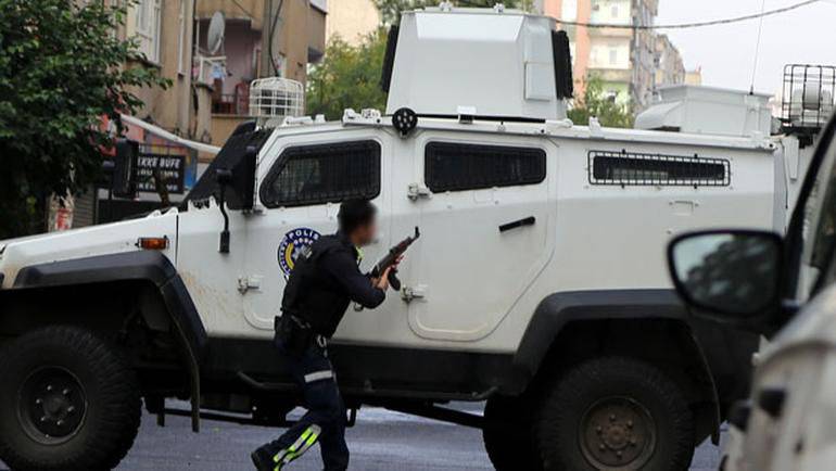 Турецкие правоохранители ведут бой с террористами ИГИЛ на юго-востоке страны