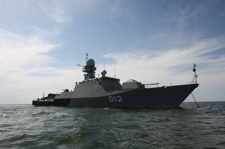 Три МРК Каспийской флотилии вышли на учения
