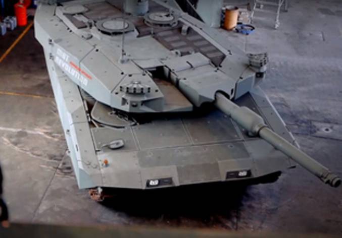 Немецкая компания показала «танк будущего» (видео)