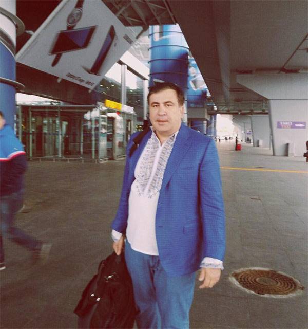 Саакашвили заявил, что намерен вернуться в Грузию