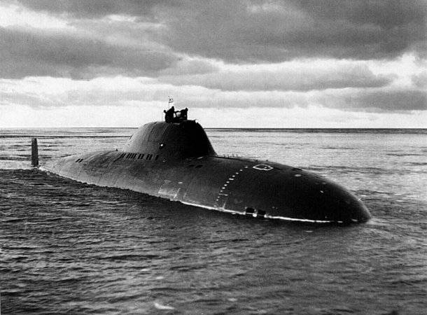 コムソモレツ 潜水艦