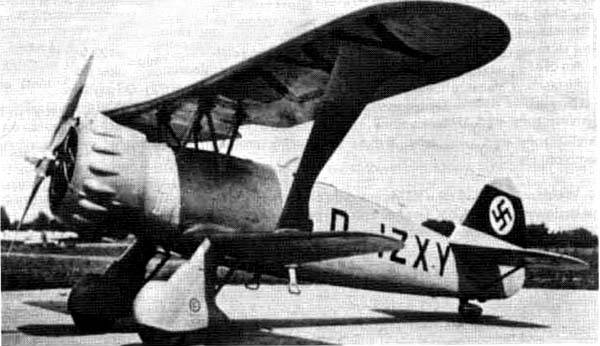 Хеншель Hs-123: примитивный, но "неубиваемый" немецкий штурмовик