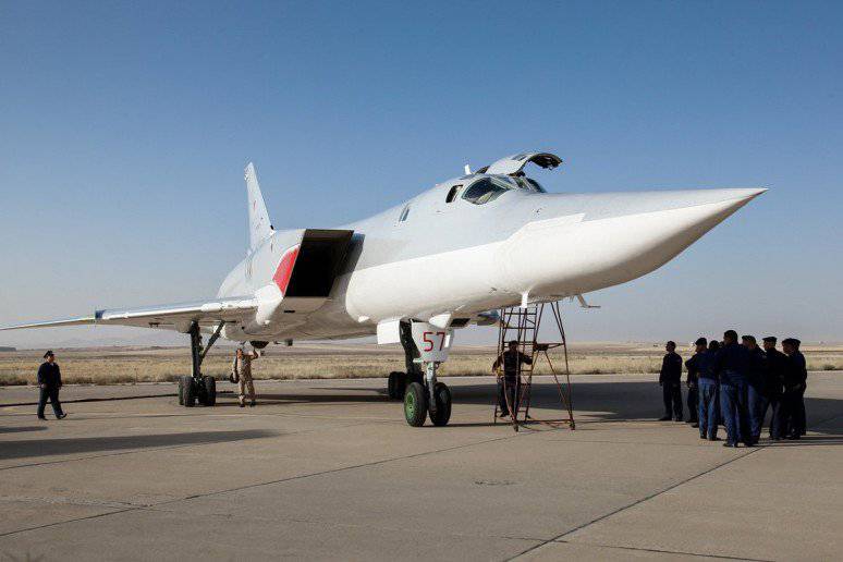 Россия запросила у Ирана и Ирака разрешение на пролёт крылатых ракет. На иранской базе Хамадан появились российские Ту-22М3