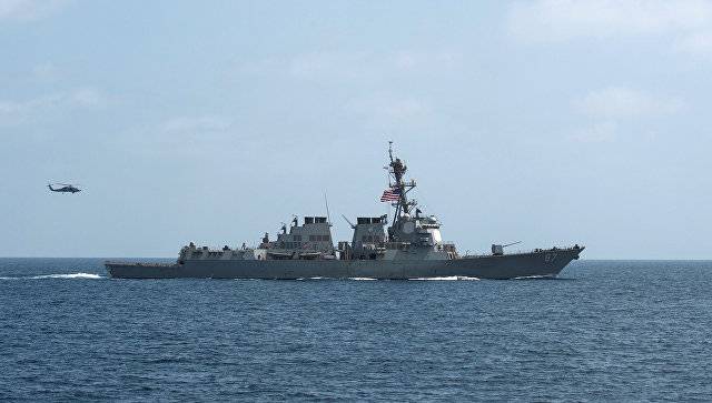 NBC: американский эсминец вновь был обстрелян у берегов Йемена