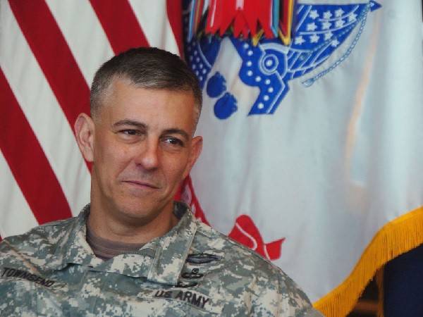 Американский генерал: Нужно провести военную подготовку сирийцев для штурма Ракки