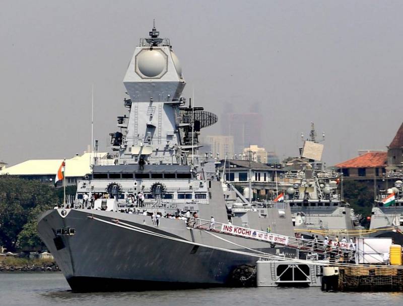 ВМС Индии приняли в состав третий эсминец класса «Калькутта»