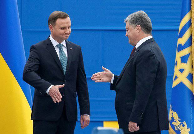Украина и Польша раскритиковали решение Европарламента о допуске «Газпрома» к газопроводу OPAL