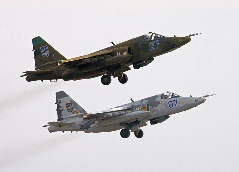 Украинские пилоты штурмовиков учатся сбивать российские истребители