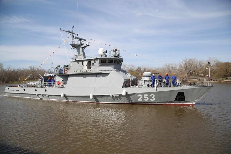 Ракетно-артиллерийский корабль "Мангыстау" спущен на воду в Казахстане