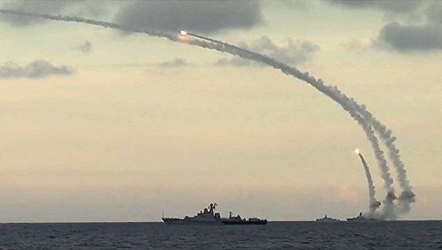 Корабли ВМФ нанесли удары ракетами «Калибр» по объектам ИГ в Сирии