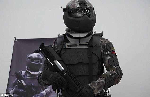Daily Mail сравнила экипировку российского солдата будущего со штурмовиком из "Звездных войн"