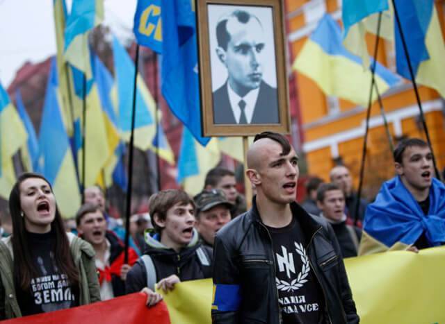 На Украине ответили на высказывания польского МИД о Бандере
