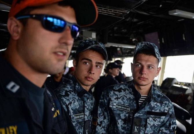 Украинским курсантам разрешили пройти военно-морскую практику на эсминце "Дональд Кук"