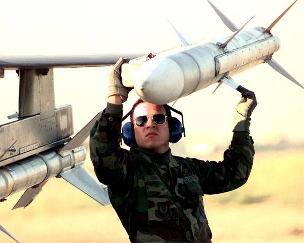 США продадут Польше "подержанные" ракеты класса "воздух-воздух"?