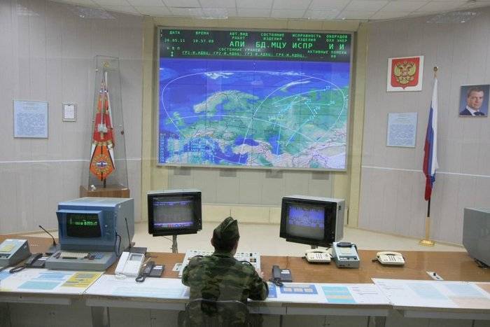 Радиолокационная станция "Дон-2Н" в ходе учений обнаружила все цели