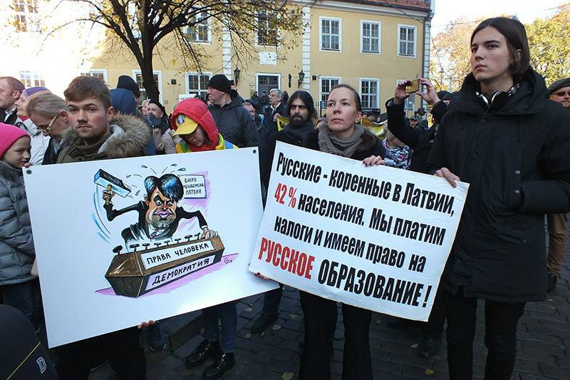 Санкции в ответ на запрет русского языка. Госдума предлагает наказать Латвию
