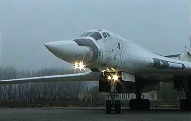 «Почему США не уничтожили равное число своих самолётов?» - пресса Китая о разрезании Ту-160 в 90-е годы