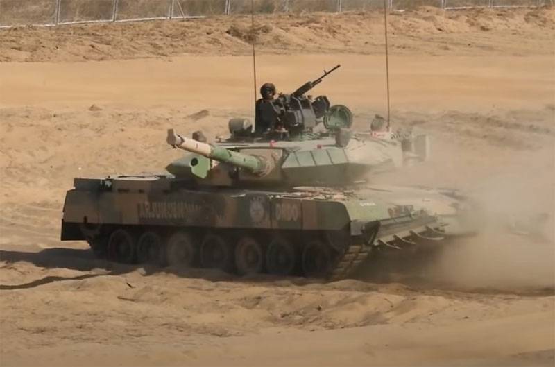 Т-90 на треть дешевле: в Индии обсуждают высокую цену танков Arjun MK-1A