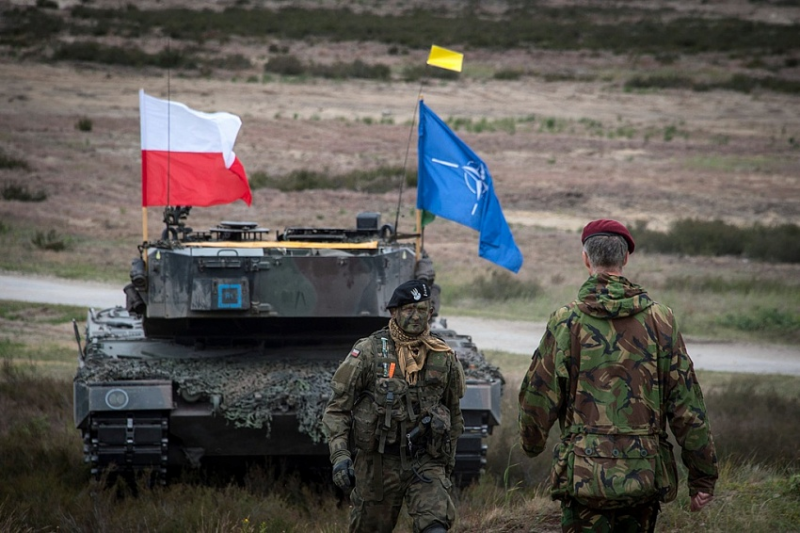 Американцы хотят модернизировать оборону НАТО за счет Польши