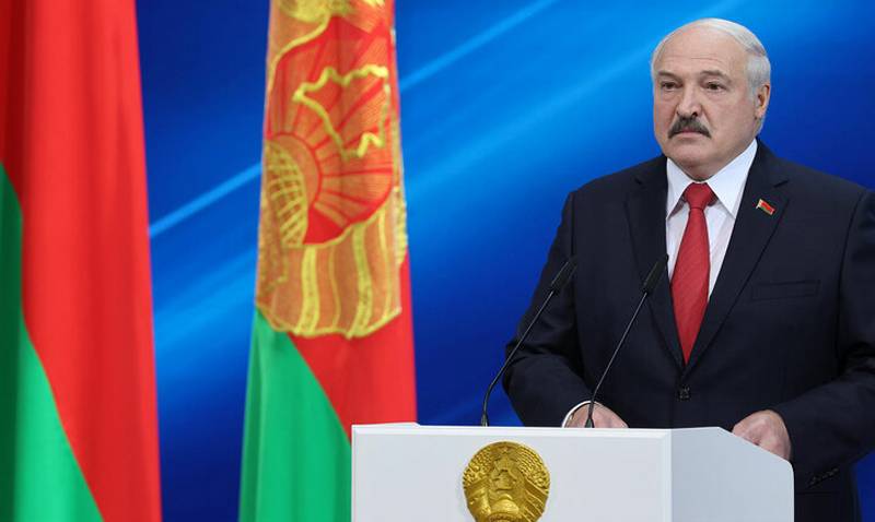 Лукашенко: Я поручил пограничникам полностью перекрыть границу с Украиной