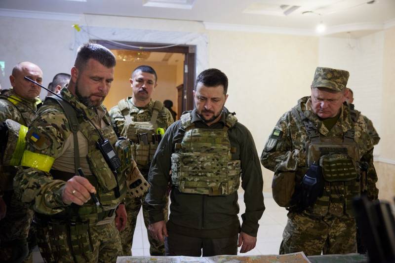 The press of Ukraine writes about, that at a meeting of the National Security and Defense Council, Zelensky may announce his withdrawal from the Budapest Memorandum with the rejection of non-nuclear status
