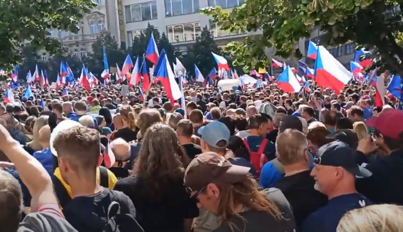 Masivas protestas en Berlín, venas, Praga y otras ciudades europeas