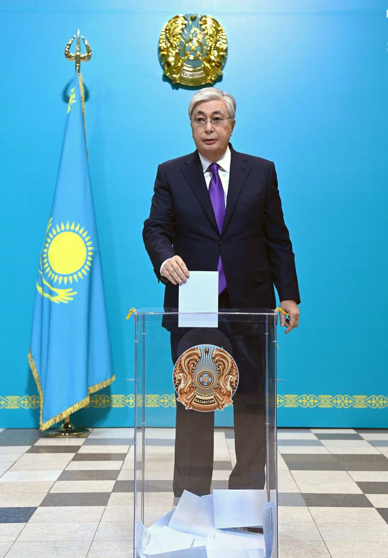 Президент Казахстана объявил курс на «многовекторность»