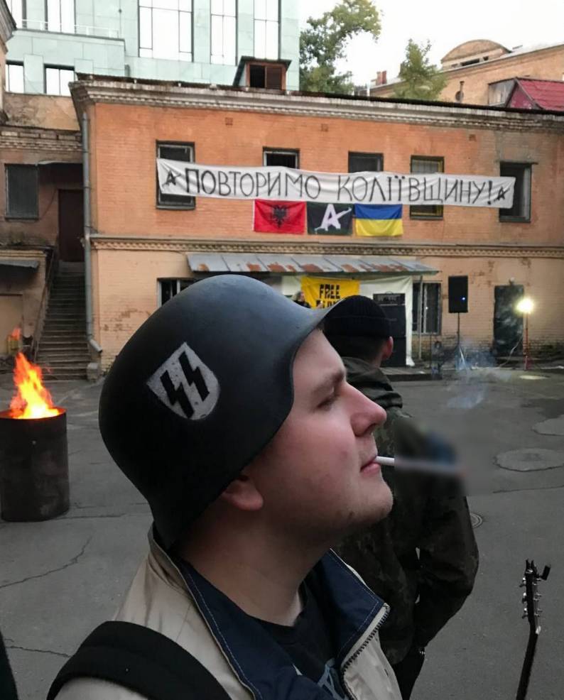 В Артёмовске при наступлении наших войск ликвидирован один из одиозных украинских неонацистов