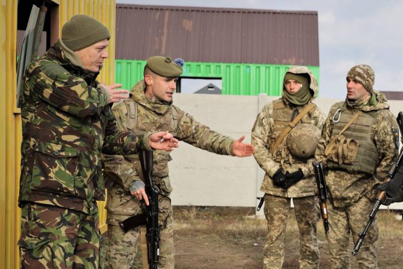 L'Union européenne lance une mission de formation pour former le personnel militaire ukrainien