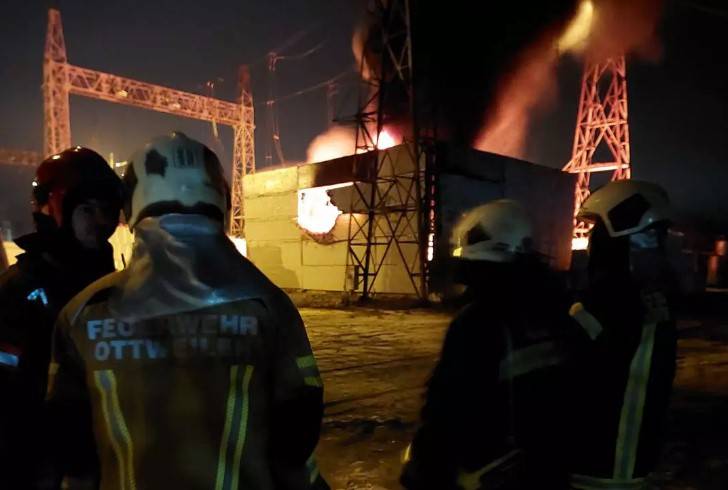 Власти регионов Украины: ВС России нанесли серию мощных ударов по объектам, среди которых завод «Турбоатом» в Харькове