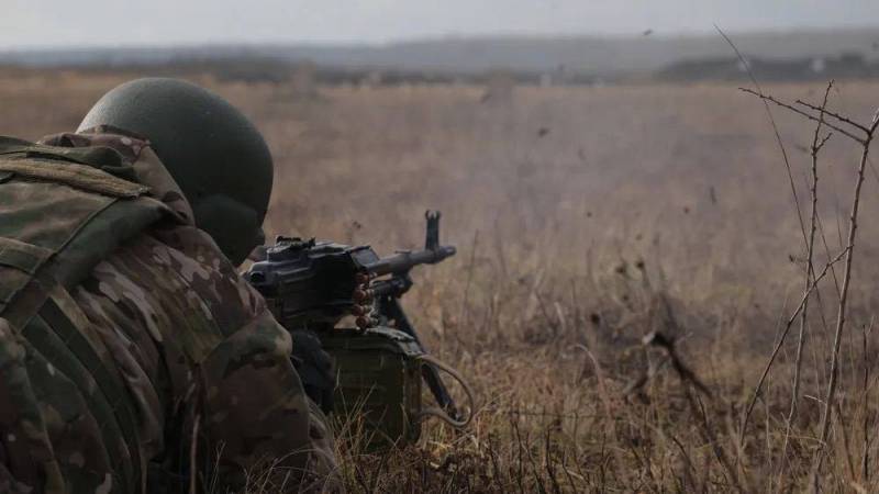 Les troupes d'assaut russes ont atteint la périphérie du village de Krasnoe et sont sur le point de prendre le contrôle physique de la route Artyomovsk-Konstantinovka