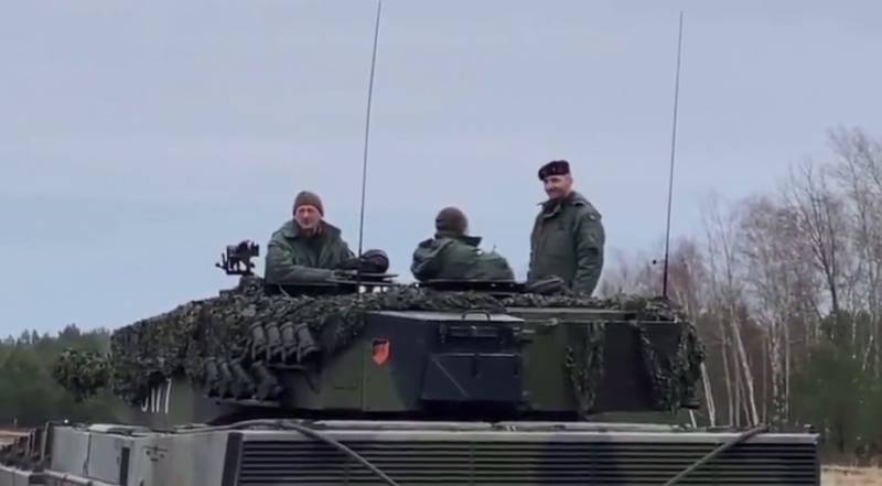 Médias polonais: À la demande de la partie ukrainienne, la formation de pétroliers des Forces armées ukrainiennes à la gestion des chars Leopard 2 a décidé de le raccourcir à 4 semaines
