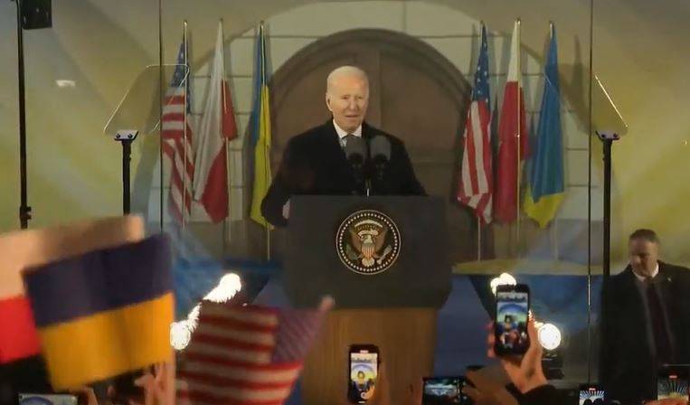 Джо Байден обратился с российскому народу заявив, что США и НАТО не намерены уничтожать Россию
