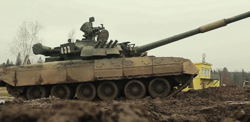 Индийская пресса: Пакистан намерен поставить Украине танки Т-80УД из наличия собственной армии