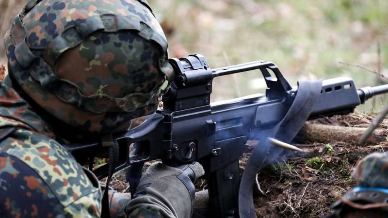 Commissaire du Parlement de la RFA pour la Bundeswehr: Notre armée manque de tout, parce que des montants importants d'aide transférés à l'Ukraine